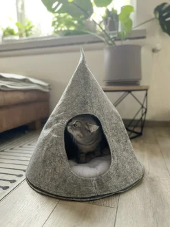 Aumüller Tipi Filz hellgrau mit Reißverschluß waschbar 50 x 50 x 60 cm