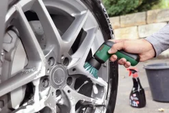 Bosch Akku-Reinigungsbürste UniversalBrush 3,6 V inkl. Akku und Ladegerät