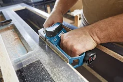 Bosch Professional Akku-Hobel GHO 12V-20 Solo