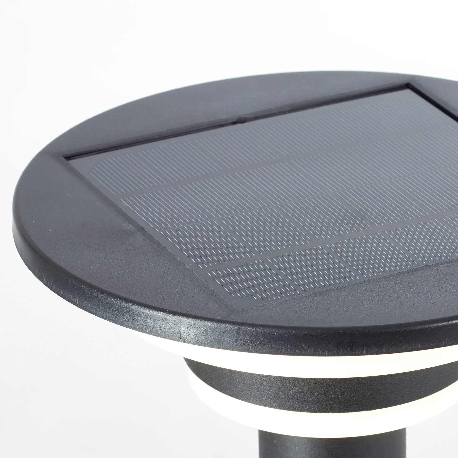 Brilliant LED Außen-Solarleuchte Garvina 3W warmweiß Solar Bewegungsmelder