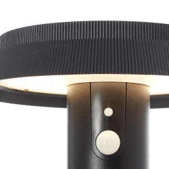 Brilliant Solar-Außenstehleuchte Alvero 4W  warmweiß Bewegungsmelder
