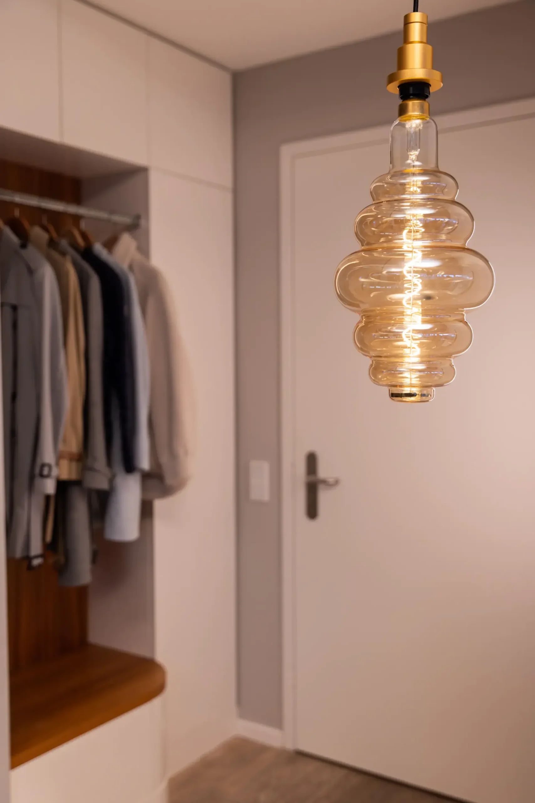 Osram LED Dekoleuchtmittel Nest E27 4,8 W warmweiß amber
