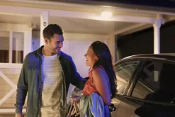 Philips Hue Bewegungsmelder Outdoor schwarz batteriebetrieben IP54